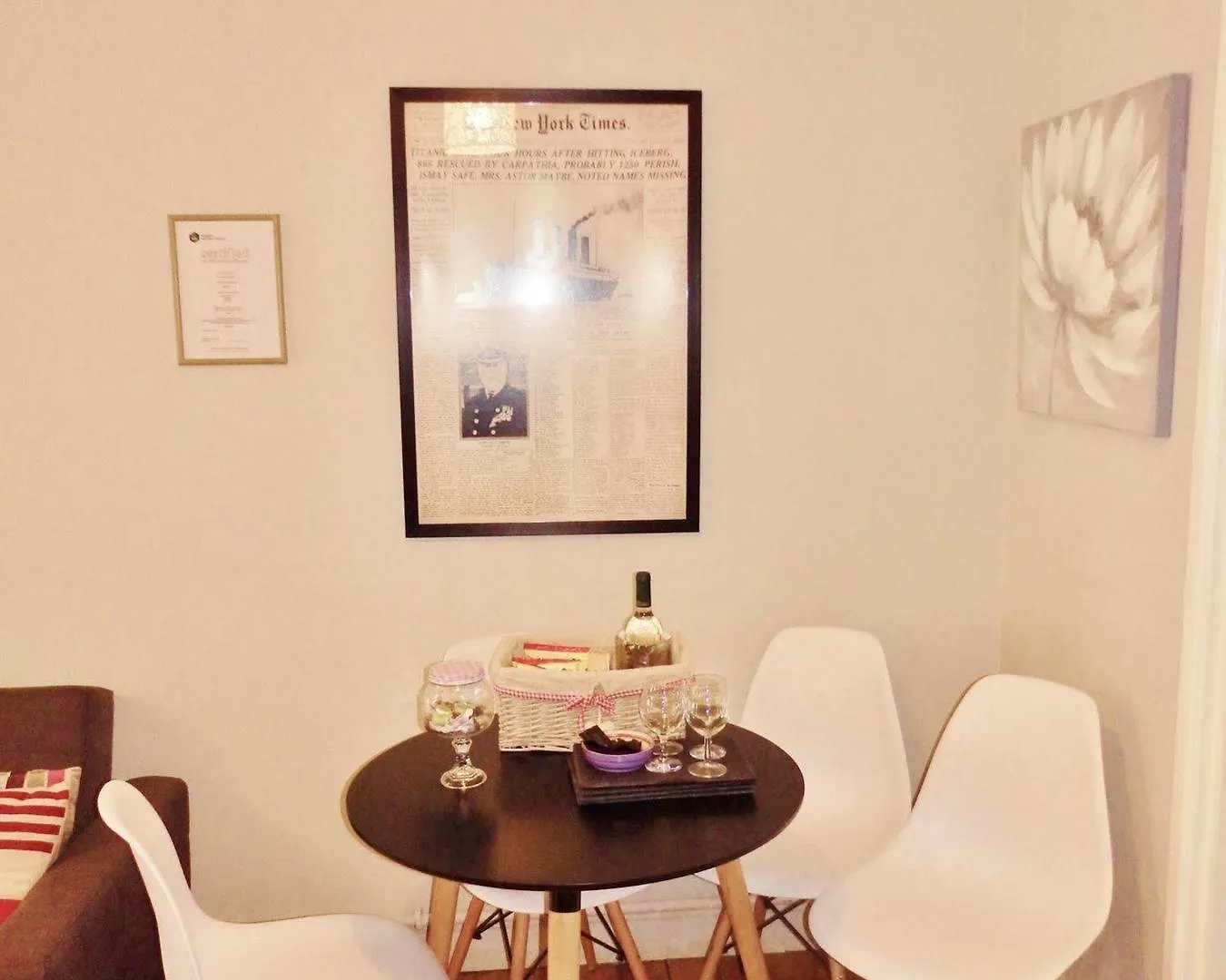 Great Location - City Centre - Parking - 4 Beds - 2 Bedrooms 0*, Belfast Großbritannien